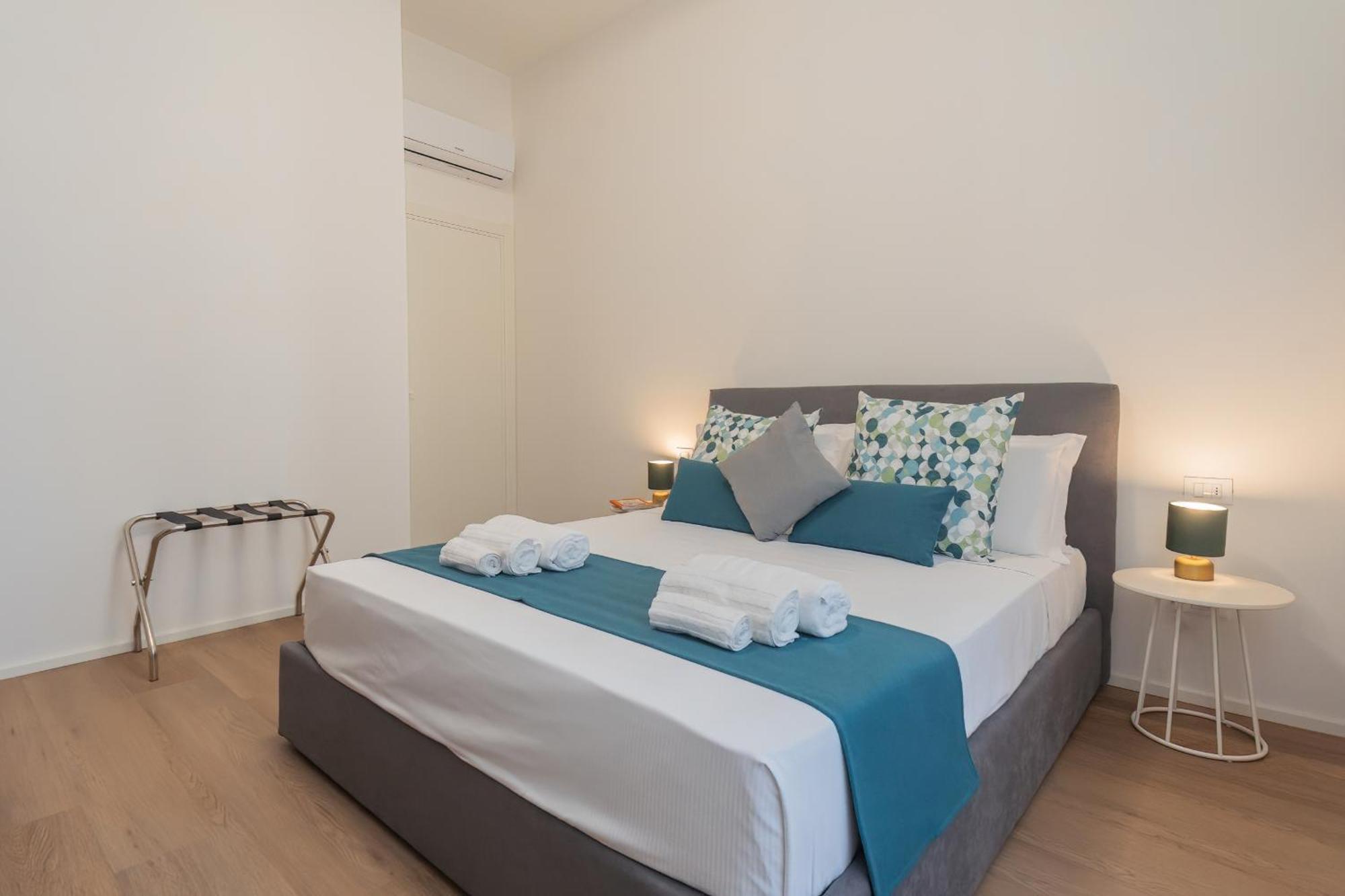 Manaraquattro - Apartament In Como Near The Center With Free Parking - Lake Комо Екстериор снимка