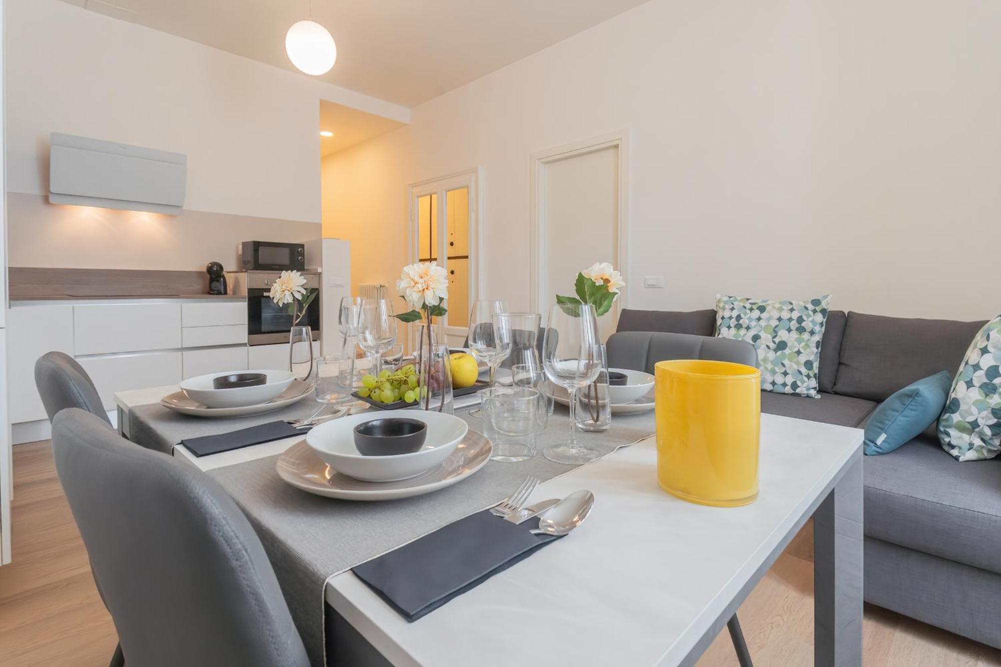 Manaraquattro - Apartament In Como Near The Center With Free Parking - Lake Комо Екстериор снимка